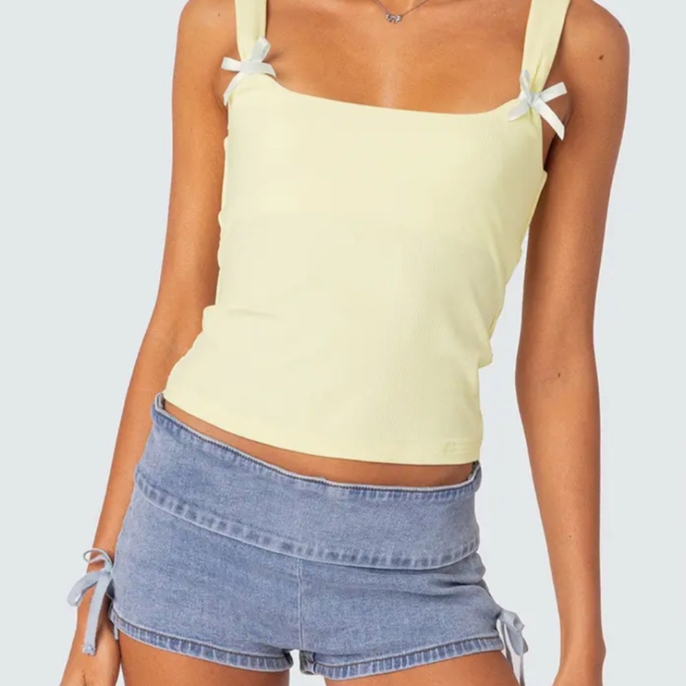 Edikted Lola Bow Rib Tank – Yellow with Blue Bows, Size Medium